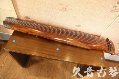 西咸新区●久音古琴  ●今日推荐20230605  [断纹仲尼式]
